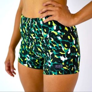 🖤💚💛 FLEO EMERALD LEOPARD 💛💚🖤 APEX! Medium!